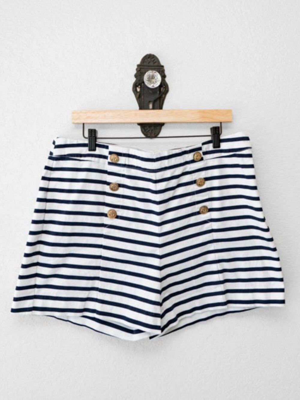 Crown & Ivy Nautical Sailor Shorts Blue White Stripe Gold Button Womens 14